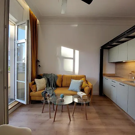 Mickiewicza 24 * Познань